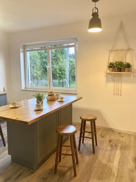 Na Wzgorzu Boho 1- Jacuzzi, Sauna, Survival, Free Parking * Zagnansk